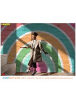 ปริ้นวอลเปเปอร์ แต่งผนังข้างบันได ลายสายรุ้งสีพาสเทล ด้วยสีสัน เพิ่มความโดดเด่น น่าสนใจ