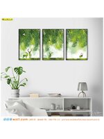 ผลิต wallpaper ตกแต่งบ้าน ผ้าแคนวาสใส่กรอบภาพกวางในป่าไม้สีเขียว ให้ความรู้สึกสดชื่นเเละเป็นธรรมชาติ