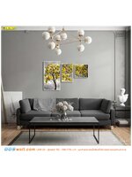 วอลเปเปอร์พิมพ์ลายต้นไม้สีเหลืองอร่าม พิมพ์บนผ้า Canvas ภาพใส่กรอบตัดกับพื้นหลังสีเทา ตกแต่งห้องนั่งเล่น เพิ่มมูลค่าให้มีราคาขึ้นมาได้