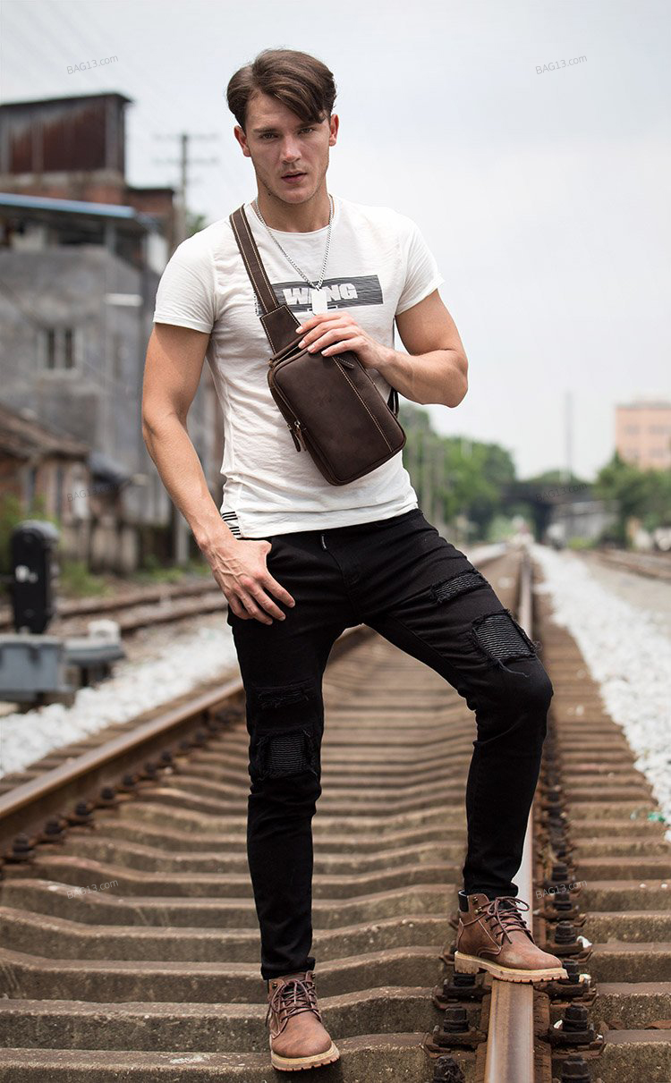 กระเป๋าคาดอกผู้ชาย กระเป๋าสะพายข้างผู้ชาย กระเป๋าผู้ชาย [CODE : B034]