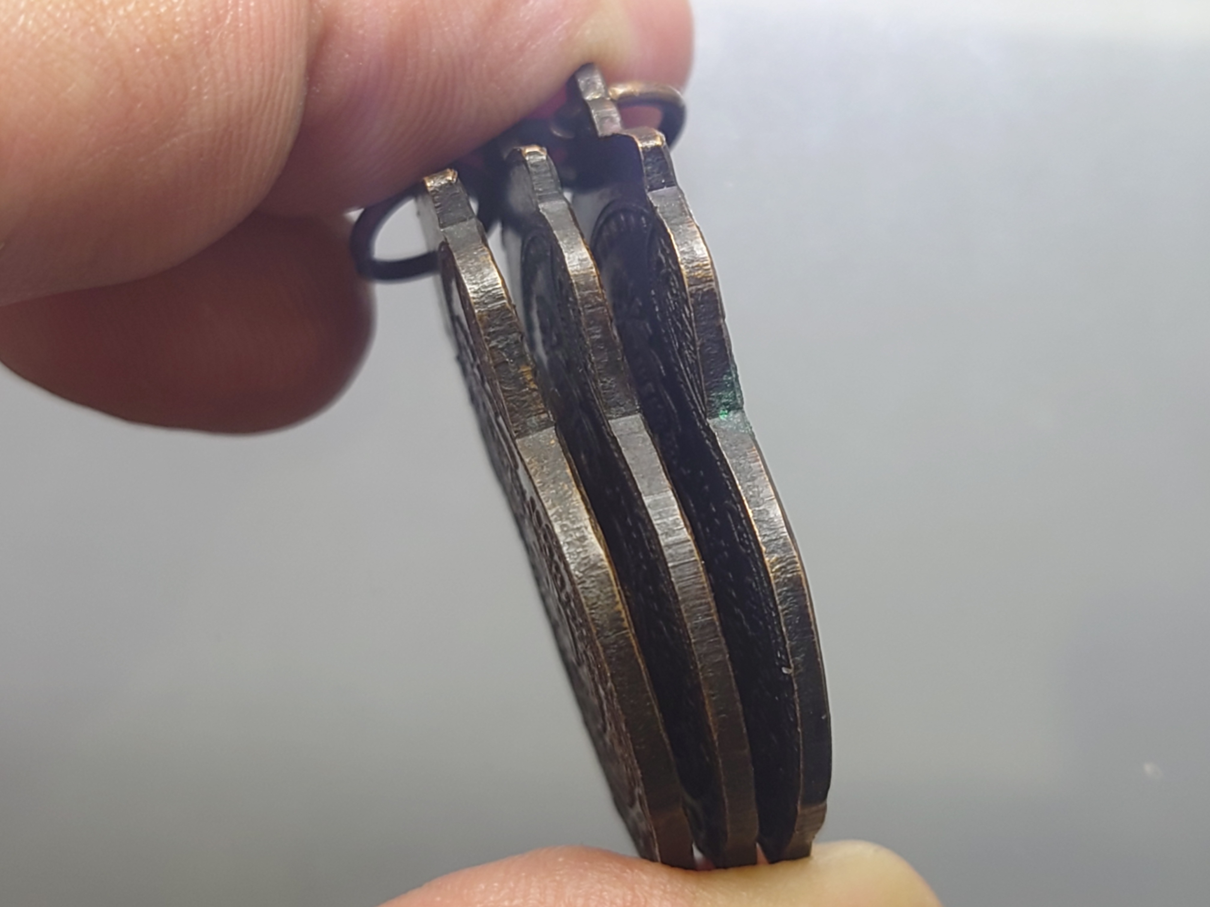 เหรียญในหลวง-พระราชินี เสด็จในงานทรงตัดลูกนิมิต (หลวงปู่โต๊ะ ร่ามปลุกเสก) เนื้อทองแดง วัดศรีจันทร์ประดิษฐ์ ปี2522