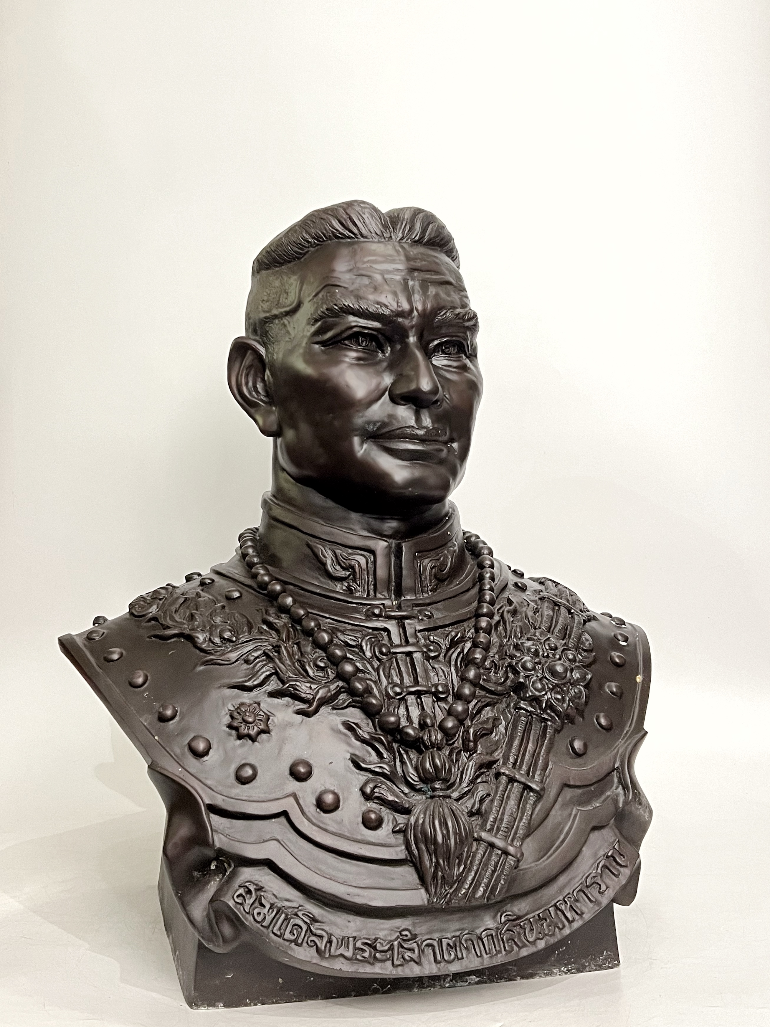 รูปหล่อ พระเจ้าตากสินมหาราช ครึ่งพระองค์ ขนาดเท่าจริง