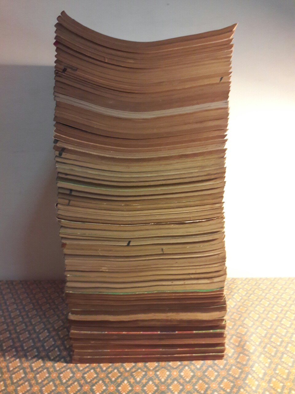 ฟ้าอาชีพ ปีที่ 1 – 6 ฉบับที่ 7-12, 14-40, 42-48, 50-72 (จำนวน 63 เล่ม)