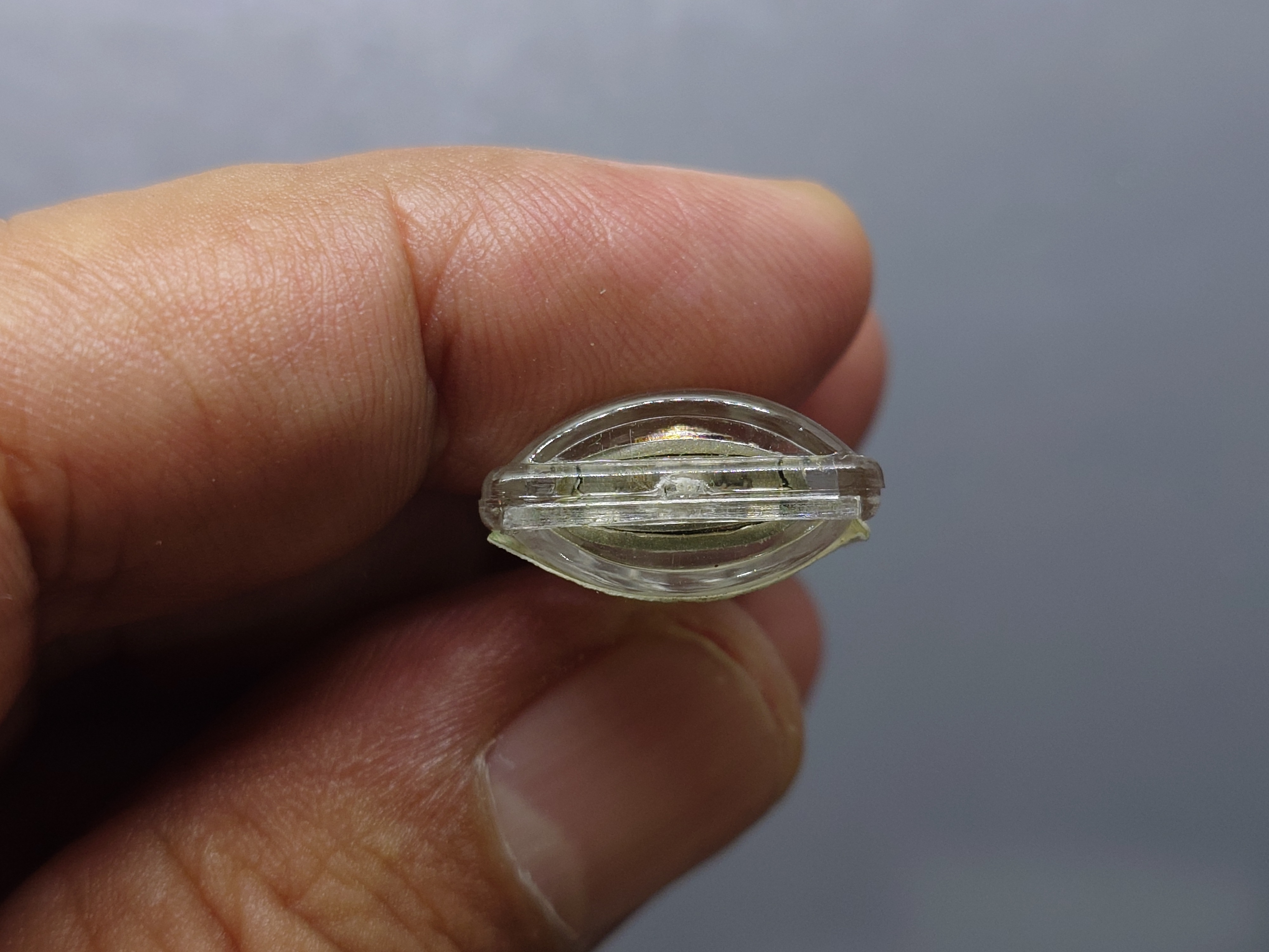 พระพุทธชินราช พุทธชยันตี 2600 ปี ๘๔ พรรษา รัชกาลที่9 เนื้อเงิน พิมพ์เล็ก ปี2554 พร้อมกล่องเดิม