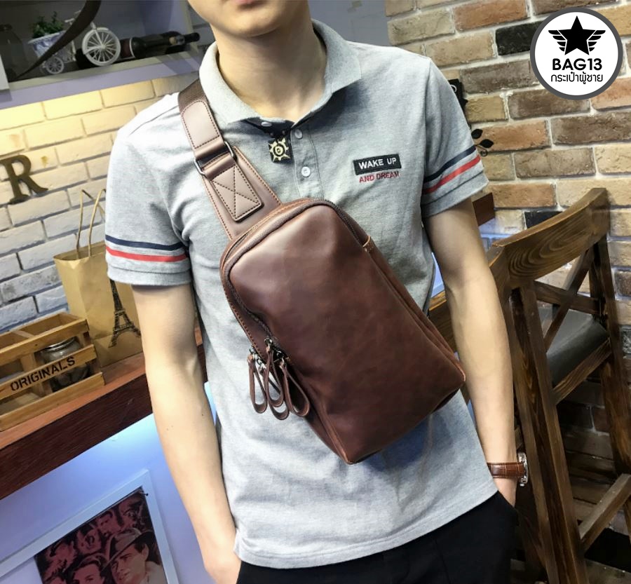 กระเป๋าคาดอกผู้ชาย รหัส B014