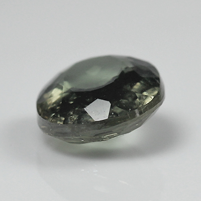 คอร์เนอรูพีน (Kornerupine) 1.09 กะรัต พลอยหายาก จากปากีสถาน [ID3055]