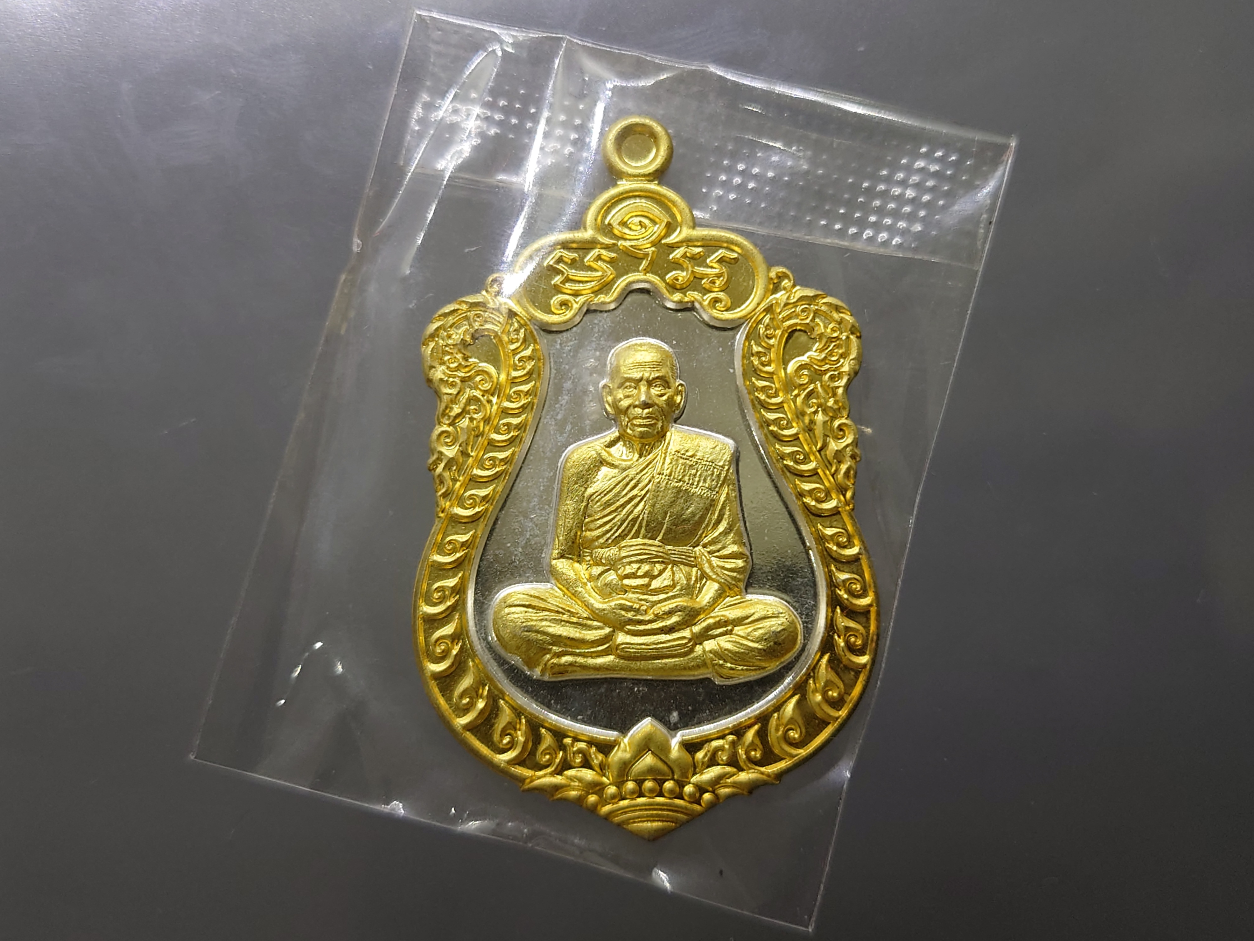 เหรียญบรมครูหนุนดวง เนื้อ 2 K พื้นเงิน องค์ทอง ลงยาหลังท้าวเวส หลวงพ่อพัฒน์ วัดห้วยด้วน โคท 21 ซีลเดิม