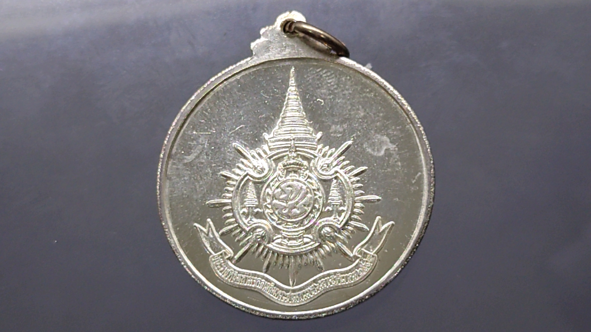 เหรียญเงิน ทรงผนวช(พิมพ์กลม) ที่ระลึก 6 รอบ ร9 มหาดไทยสร้าง บล็อกกษาปณ์ 2542