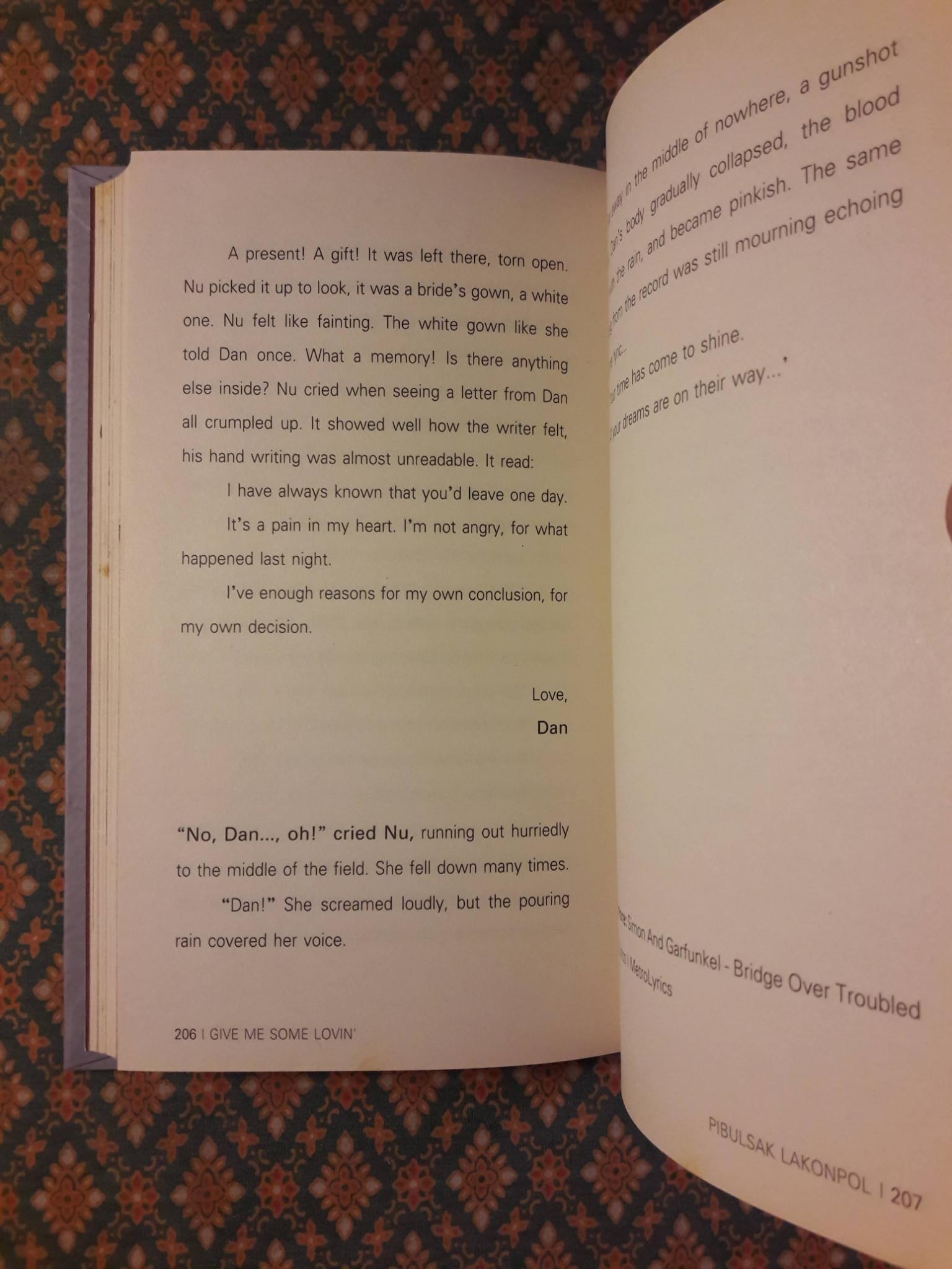 ขอความรักบ้างได้ไหม GIVE ME SOME LOVIN'