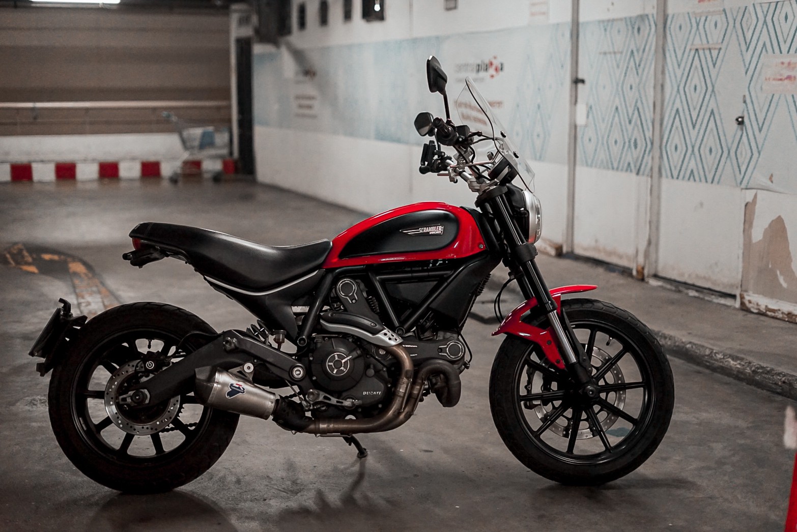 ชิวหน้า ไฟกลม ทรงสูง 47 ซม. สีใส