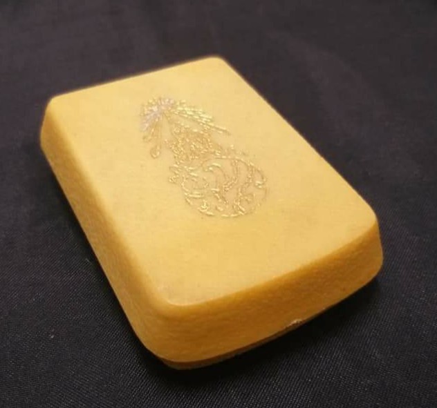 เหรียญหลวงพ่อโต หลัง ภปร ร9 เสด็จยกช่อฟ้า วัดสามกอ พร้อมกล่องเดิม 2528