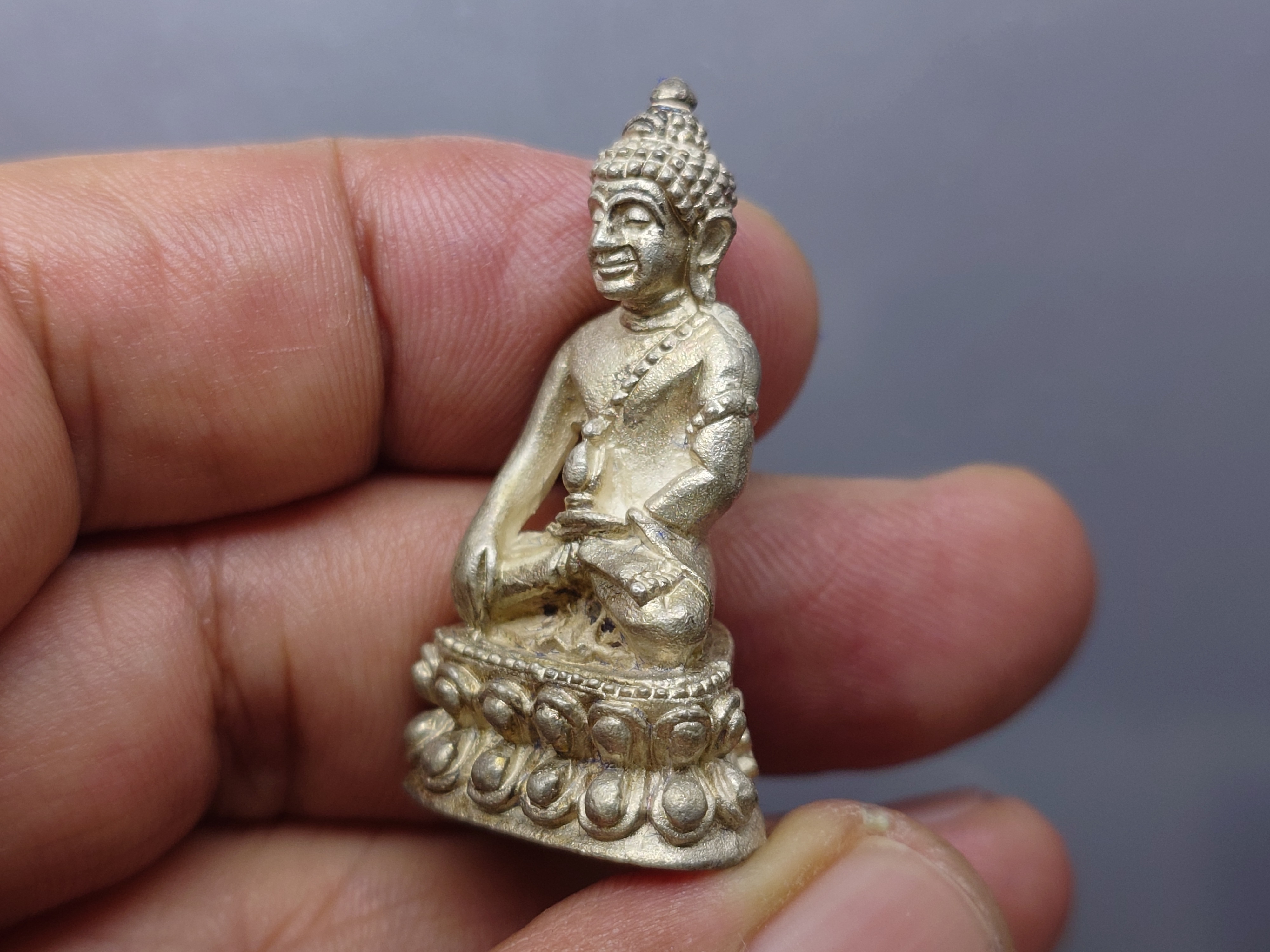 พระกริ่ง ร่มไทร ๘๐ เนื้อเงิน (สร้าง 200 องค์) ญสส 80 พรรษา สมเด็จพระญาณสังวร สมเด็จพระสังฆราช วัดบวรนิเวศๆ ปี2536 พร้อมกล่องเดิม นิยม รับประกันแท้ออกวัด