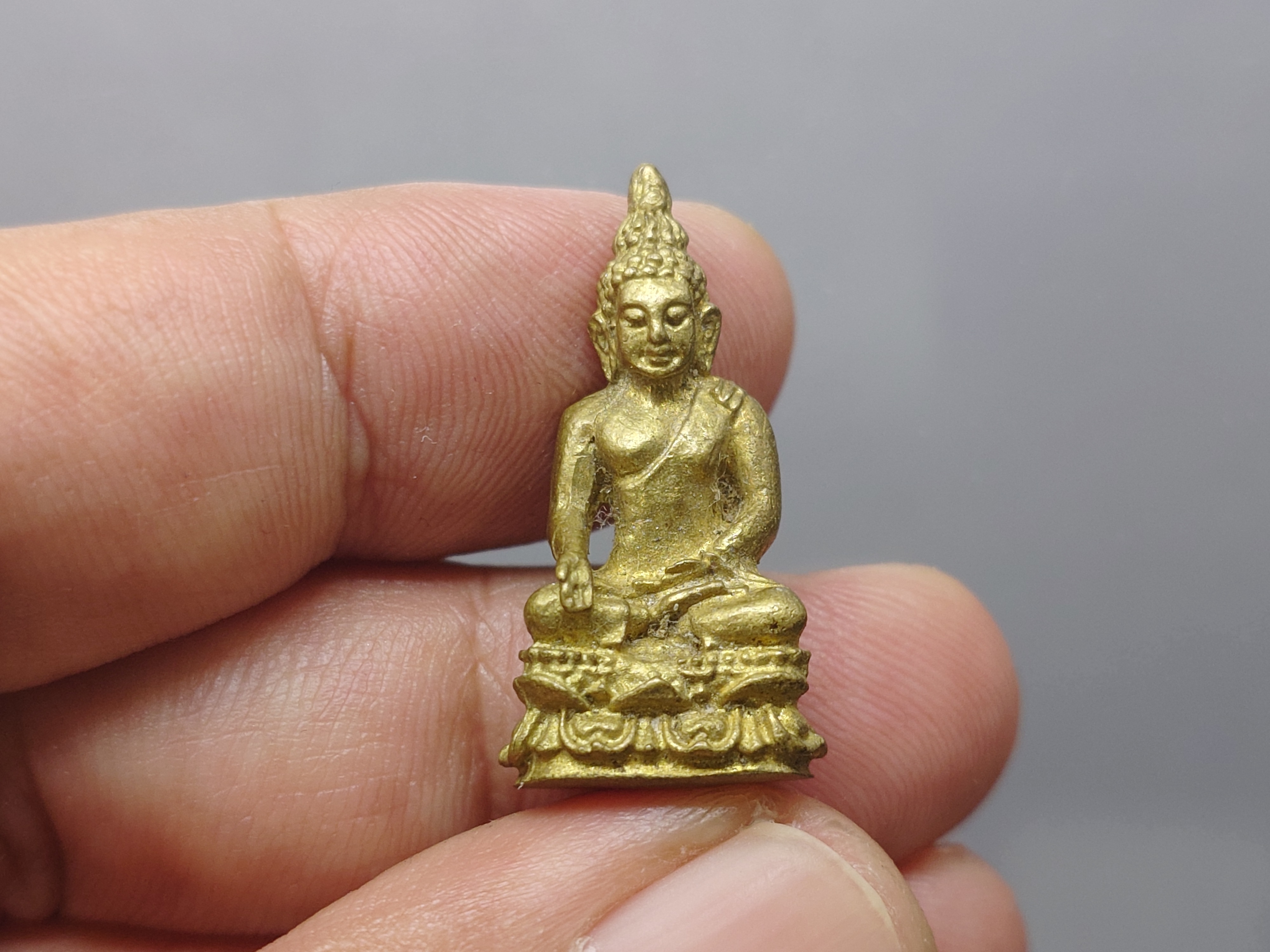 พระกริ่งไพรีพินาศ ญสส 80 พรรษา สมเด็จพระญาณสังวร สมเด็จพระสังฆราช เนื้อทองเหลือง วัดบวรนิเวศวิหาร ปี2536 พร้อมใบประกวด รางวัลที่3