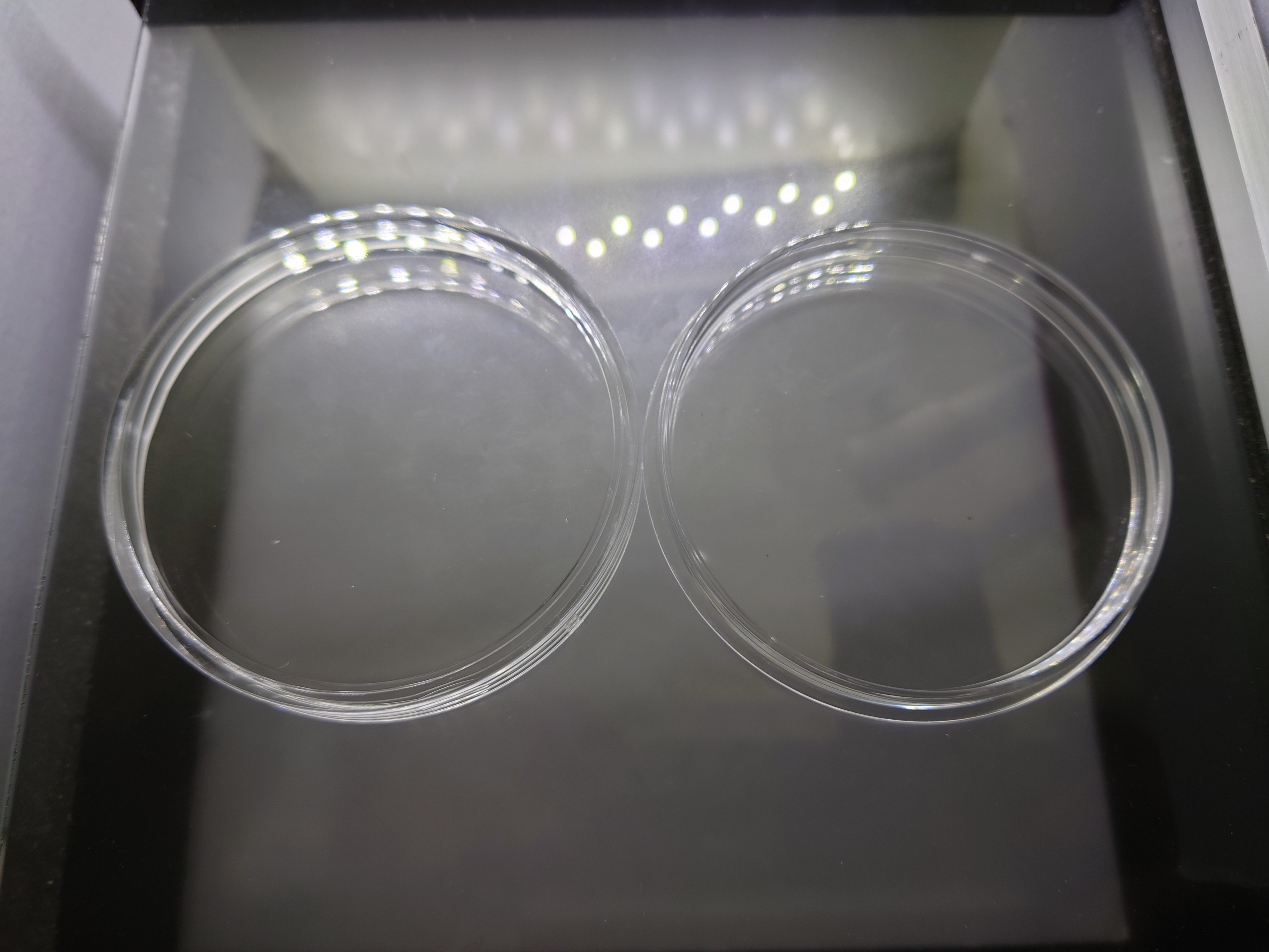 ตลับใส่เหรียญจังหวัด ขนาด 7 เซน เนื้ออะคริลิค แบบหนา 8 มิล อย่างดี