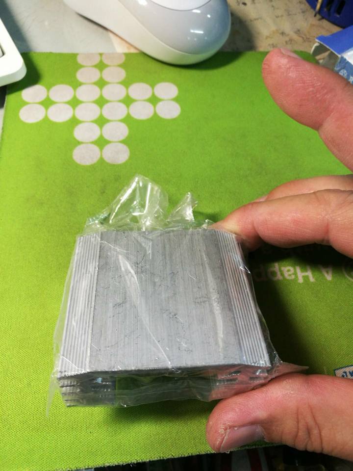 ฮีทซิ้งรุ่น820Aขนาดกว้าง55xยาว60xหนา22mm(55x60x22mm)