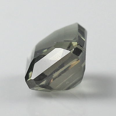 คอร์เนอรูพีน (Kornerupine) 0.69 กะรัต พลอยหายาก จากปากีสถาน [ID3054]