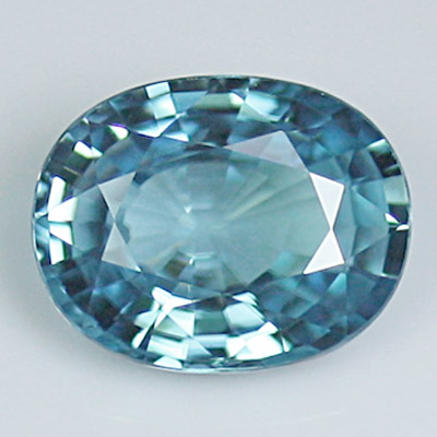 เพทายสีฟ้า (Blue Zircon) 3.41 กะรัต สีหวาน รูปไข่