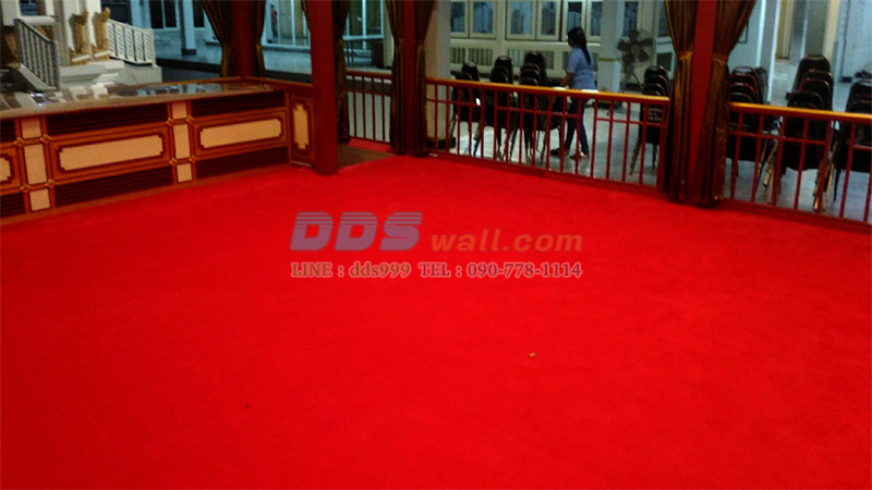 ผลงานจากทางร้านติดตั้งด้วยพรมทอ สีแดง วัดมกุฏกษัตริยารามราชวรวิหาร