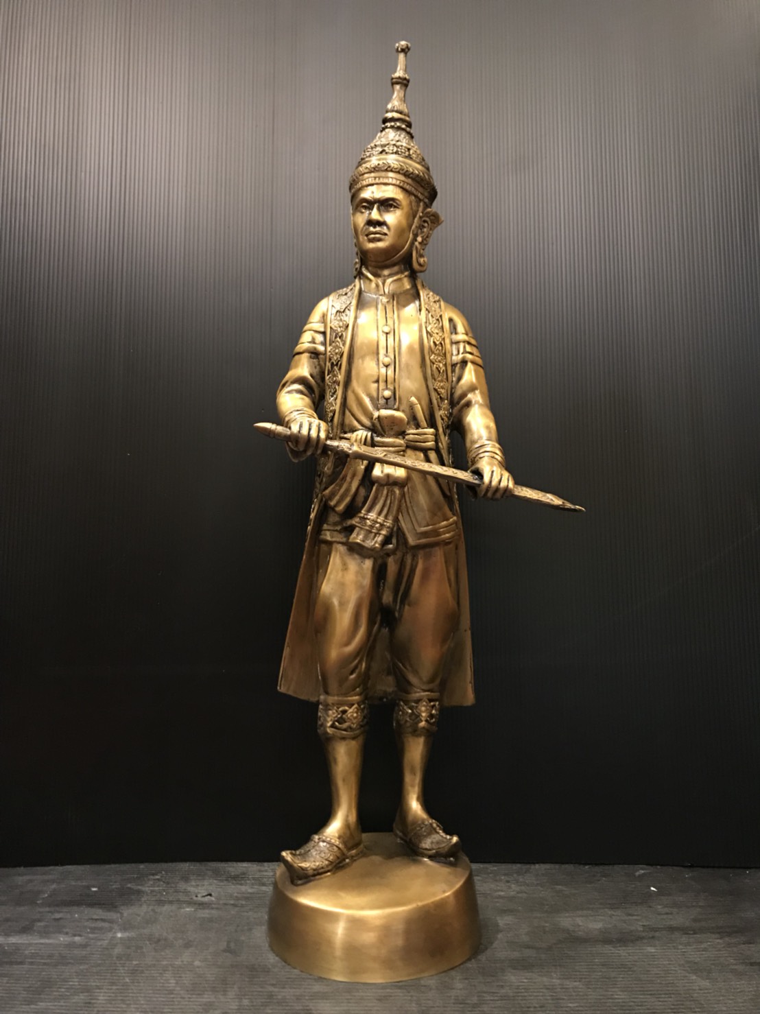 รูปหล่อ 7 มหาราชแห่งสยาม 7 วีรกษัตริย์ไทย เหมือนที่อุทยานราชภักดิ์ เนื้อสำริศ ขนาด limited