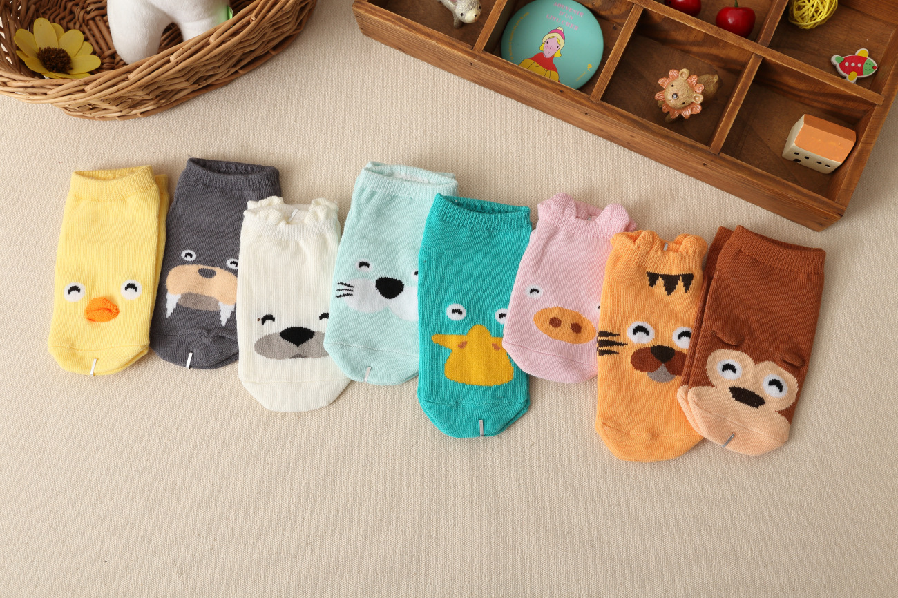 MUISUNGSHOP ถุงเท้าเด็ก KID's SOCK ใส่ได้ตั้งแต่ แรกเกิด ถึง 2 ขวบมีกันลื่น ลายน่ารัก
