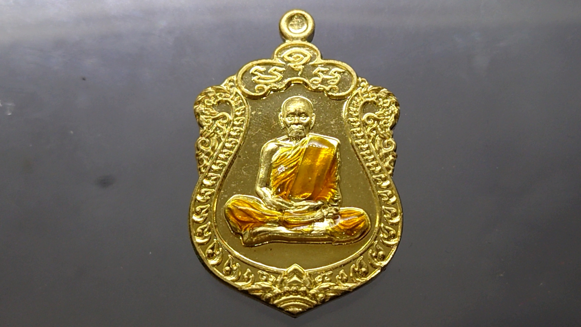 เหรียญมหาเศรษฐี 99 เนื้อทองทิพย์ ลงยาจีวร (ป๋อง สุพรรณ) หลวงพ่อพัฒน์ วัดห้วยด้วน