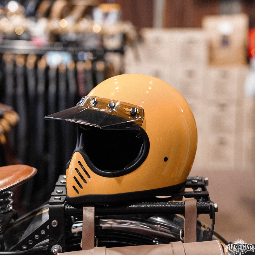 หมวกกันน็อค River hawk Helmet เต็มใบ สีเหลือง (สอบถามไซส์ก่อนสั่งซื้อ)