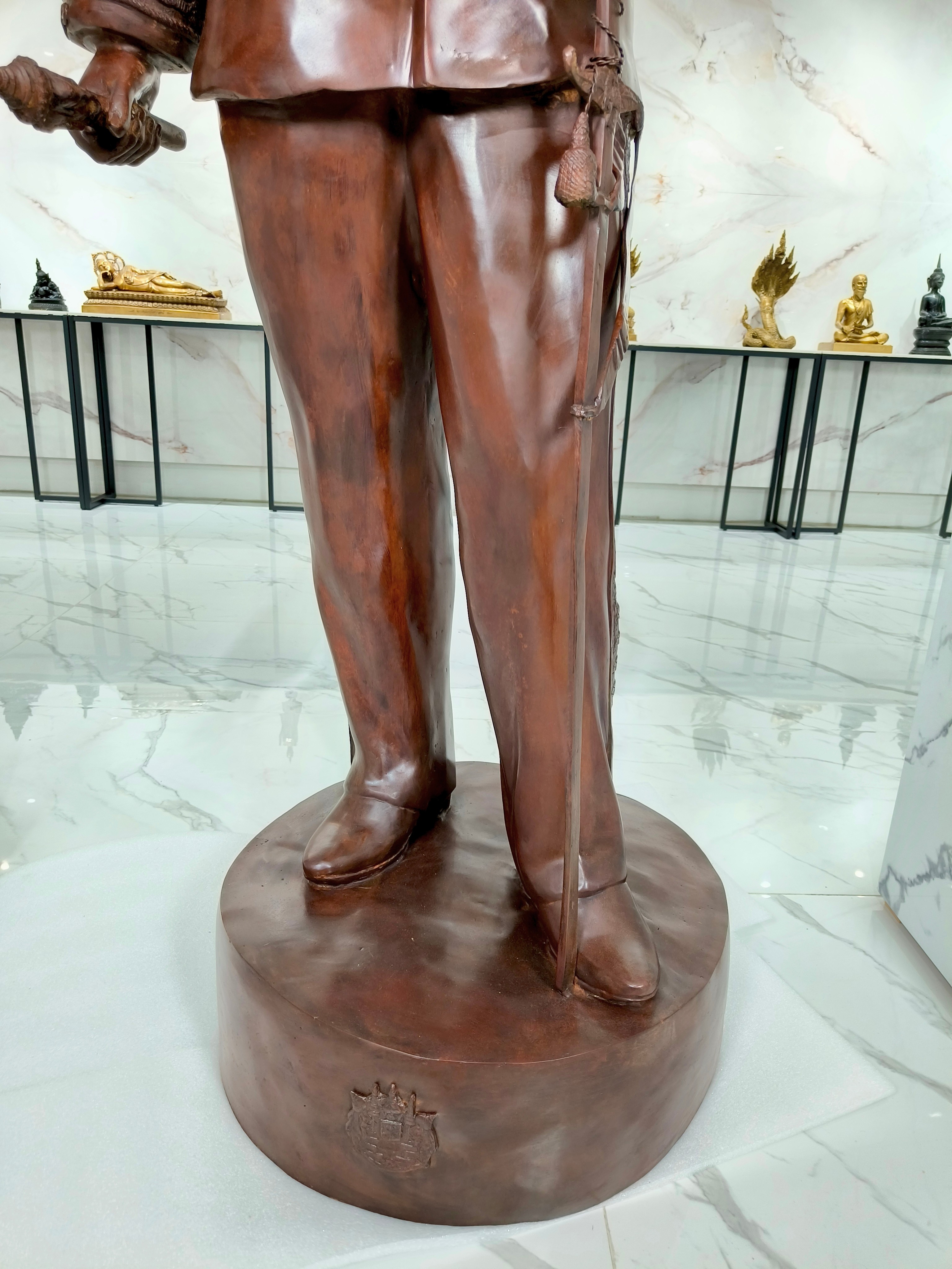 รูปหล่อ รัชกาลที่ 5 ร.5 สูง 2 เมตร พระปิยมหาราช พระบาทสมเด็จพระจุลจอมเกล้าเจ้าอยู่หัว