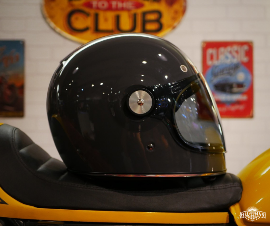 หมวกกันน็อคเต็มใบ Moto twist AP สีเทาเงา (สอบถามก่อนสั่งซื้อ)