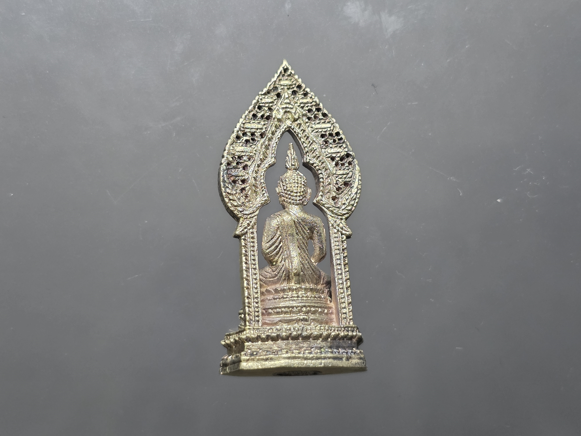 พระกริ่งนิรันตราย ฉลองสิริอายุครบ 96 ปี (8 รอบ) สมเด็จพระมหาวีรวงศ์ (อุฑาฒิโมมหาเถร) เนื้อเงิน วัดราชประดิษฐสถิตมหาสีมาราม ปี2543 พร้อมตลับเดิม