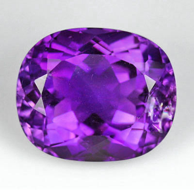 อเมทิสต์ (Amethyst) 5.82 กะรัต สีม่วงเข้ม รูปร่างไข่ ไฟดี
