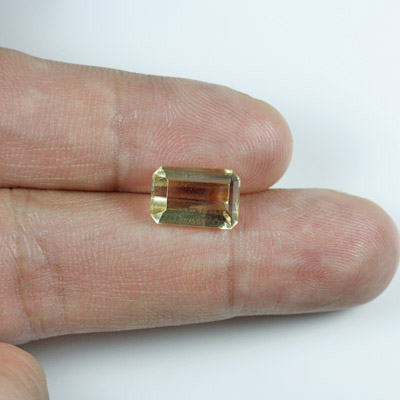 แบไรท์ (Barite) 5.99 กะรัต พลอยหายาก จากบราซิล