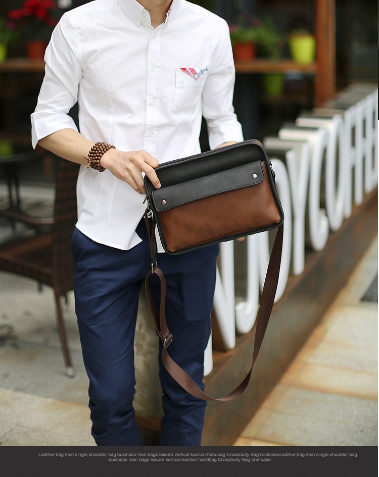 กระเป๋าสะพายข้างผู้ชาย รหัส A001