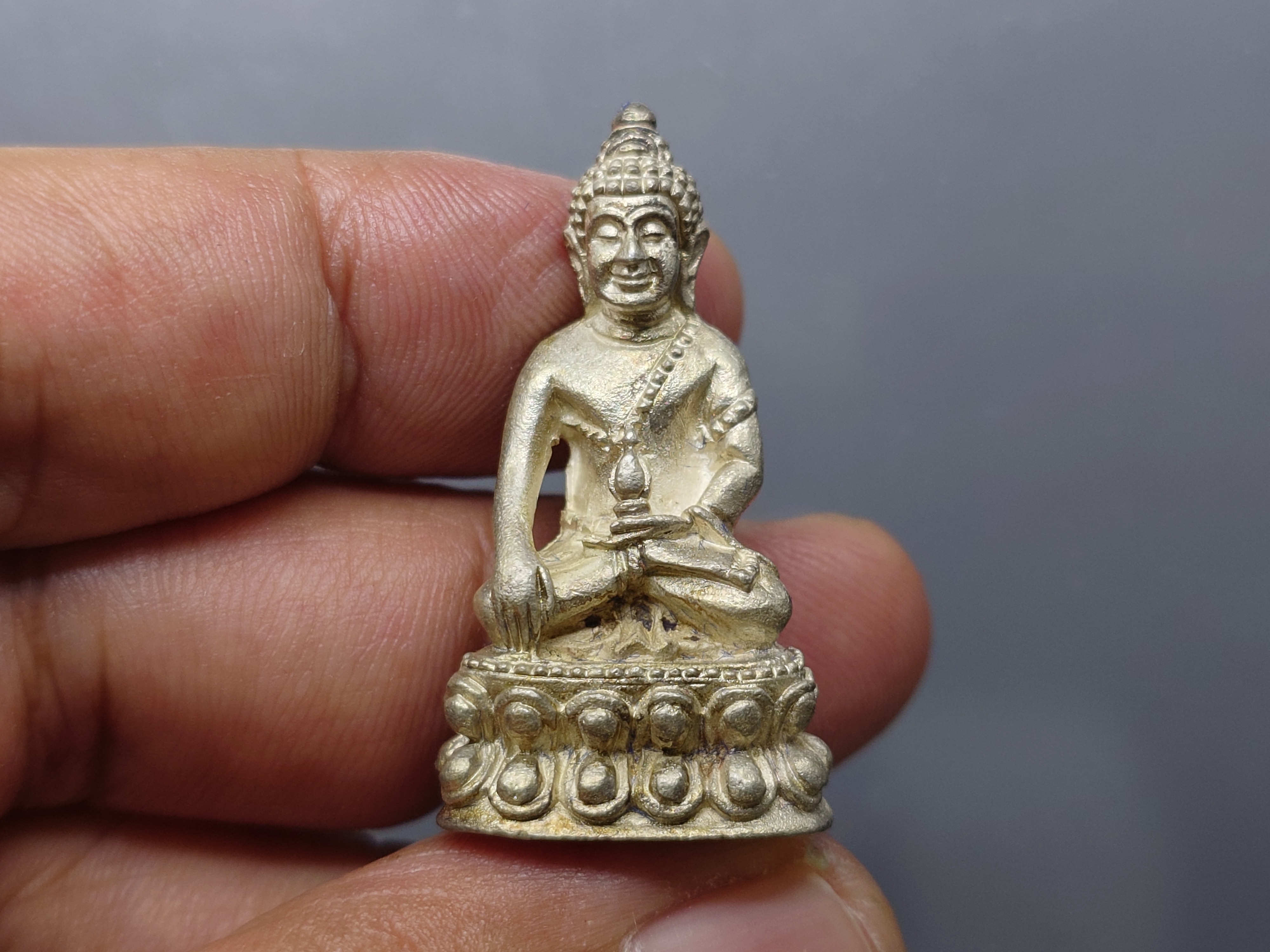 พระกริ่ง ร่มไทร ๘๐ เนื้อเงิน (สร้าง 200 องค์) ญสส 80 พรรษา สมเด็จพระญาณสังวร สมเด็จพระสังฆราช วัดบวรนิเวศๆ ปี2536 พร้อมกล่องเดิม นิยม รับประกันแท้ออกวัด