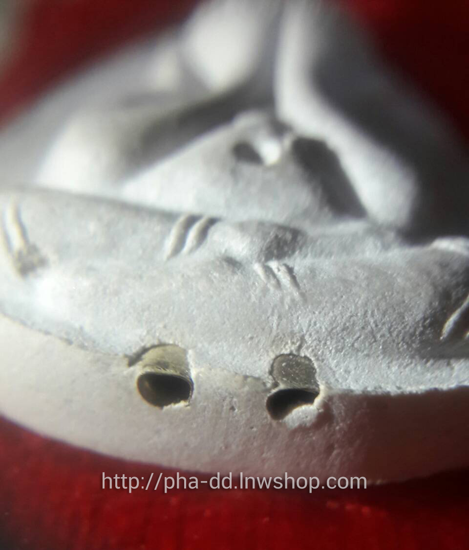 พระปิดตา ตะกรุดเงิน 2 ดอก หลวงปู่โต๊ะ วัดประดู่ฉิมพลี หลังยันต์นะ รุ่น 111 ปี พร้อมกล่องเดิมจากวัด