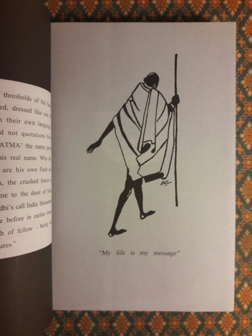 โลกทั้งผองพี่น้องกัน