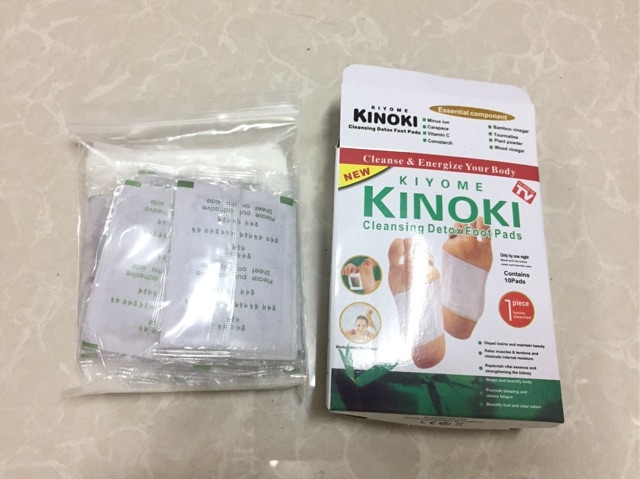 MUISUNGSHOP (10 กล่อง) แผ่นแปะเท้า Cleansing Detox Foot Pads Kinoki แผ่นแปะเท้าสมุนไพรจีน kinoki คิโนกิ