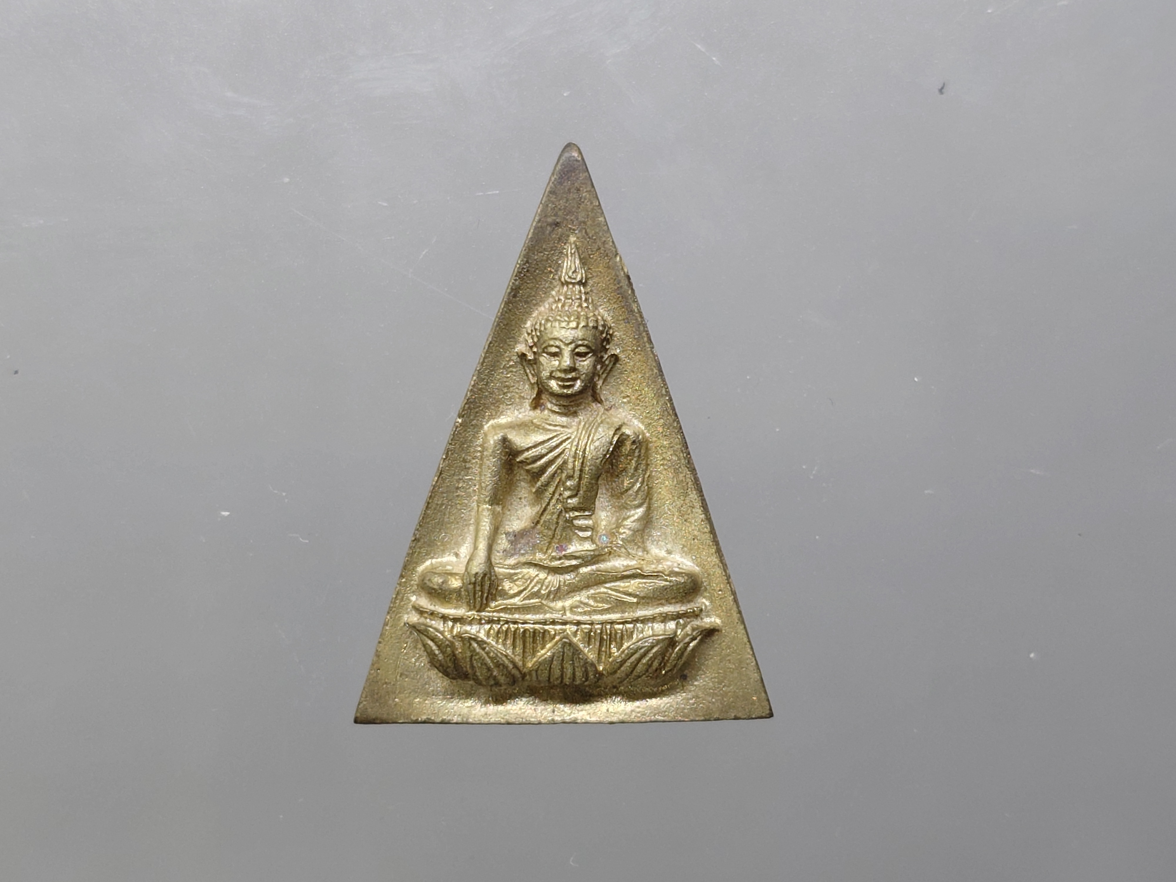 พระสมเด็จนางพญาจิตรลดา หลัง สก.5 รอบ สมเด็จพระบรมพระราชินีนาถ เนื้อโลหะผสม พิมพ์ใหญ่ ปี2535 พร้อมตลับเดิม