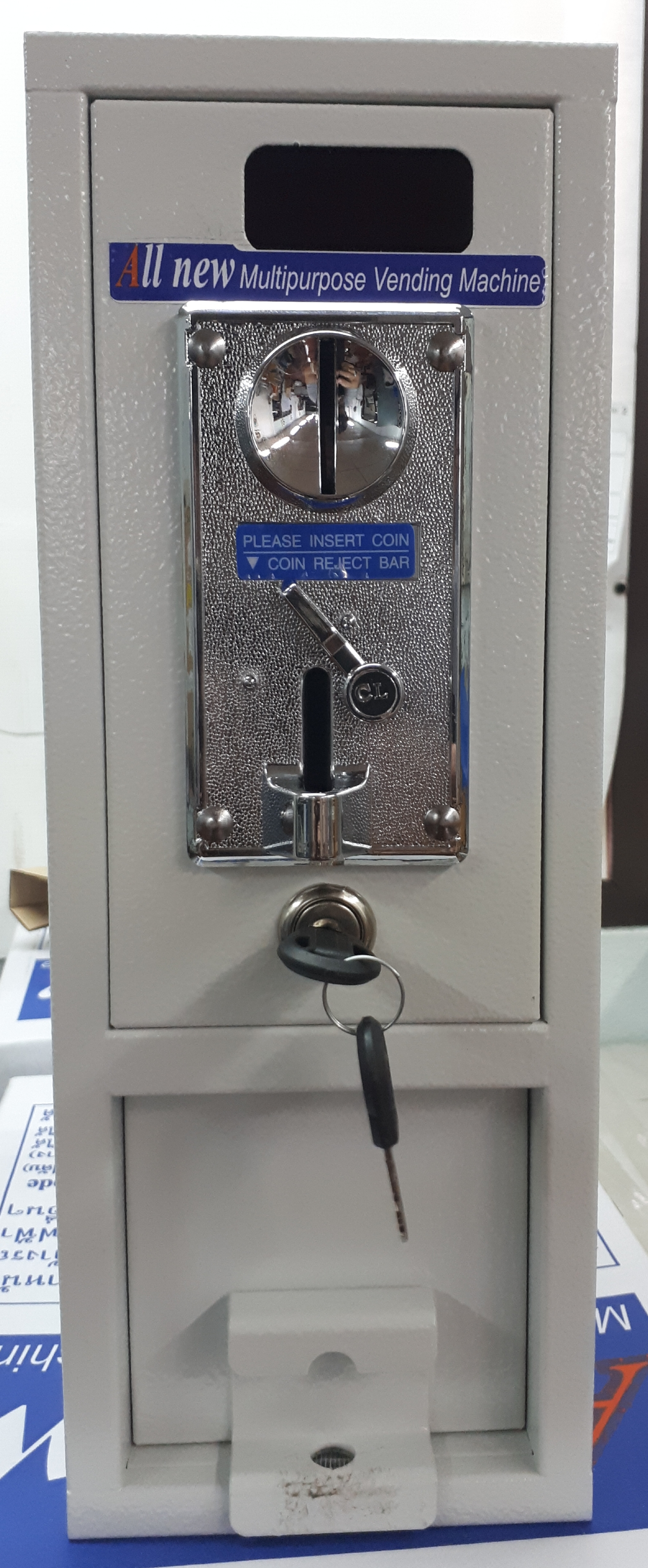 กล่องหยอดเหรียญ สำหรับเครื่องซักผ้า , โต๊ะสนุ๊ก , เกมส์ ฯลฯ ราคากล่อง 1,990 บาท รุ่นใหม่สามารถนับเหรียญในกล่องได้ด้วย