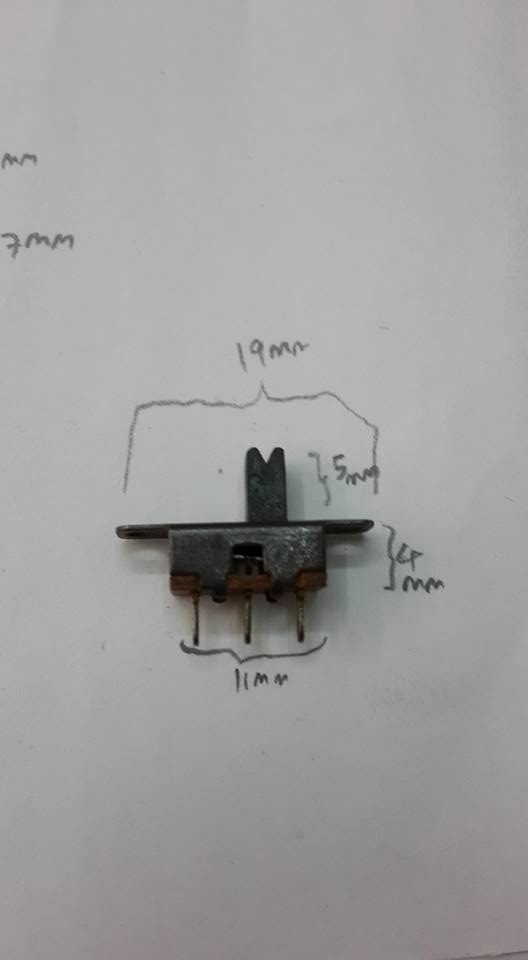สวิทช์เลื่อน3ขา2จังหวะลงปริ้นกว้าง11mmสูง4mm11x4mm
