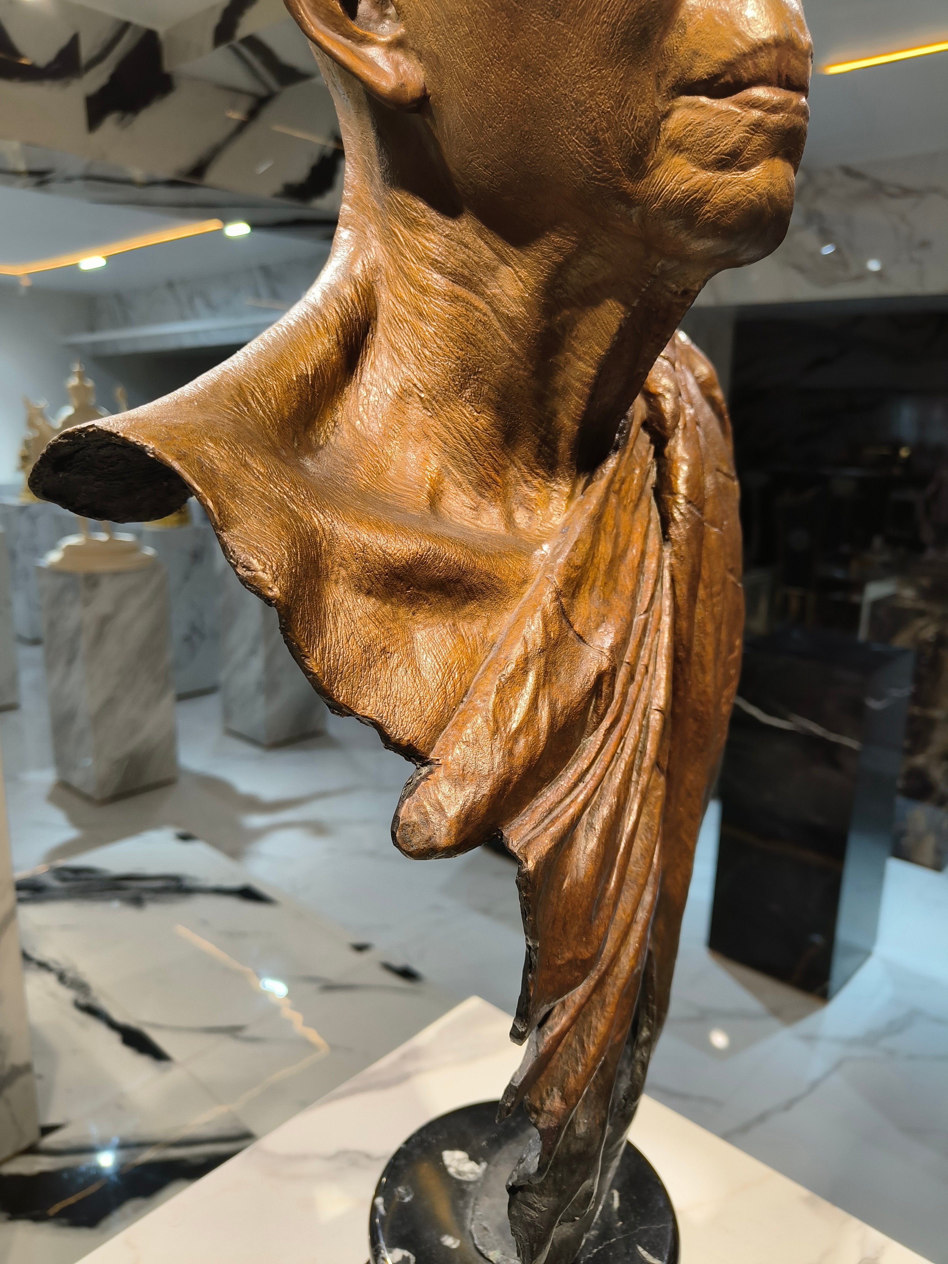 รูปหล่อ หลวงพ่อคูณ ของ อาจารย์ สันติ พิเชฐชัยกุล