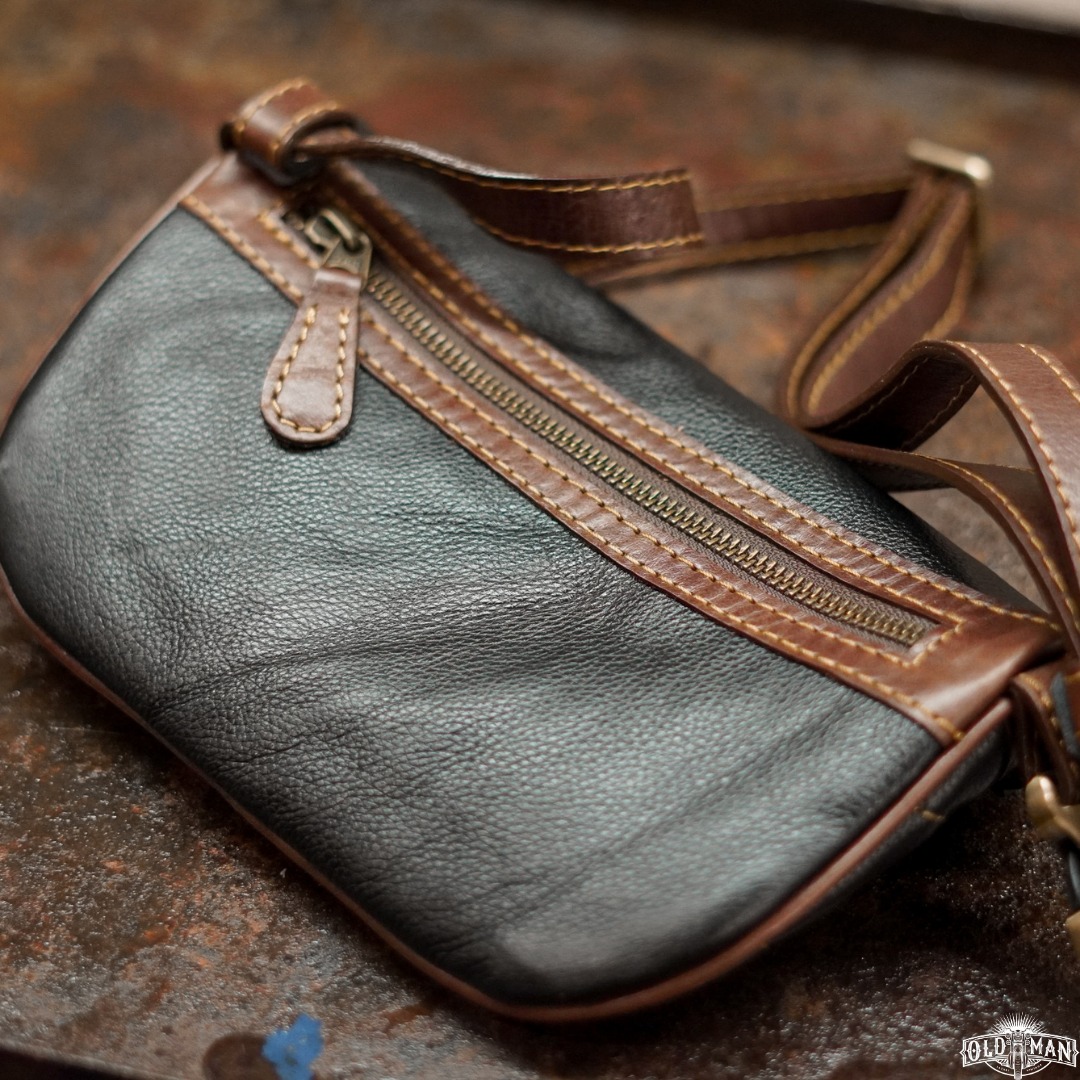 Lady Century กระเป๋าคลัชผญ