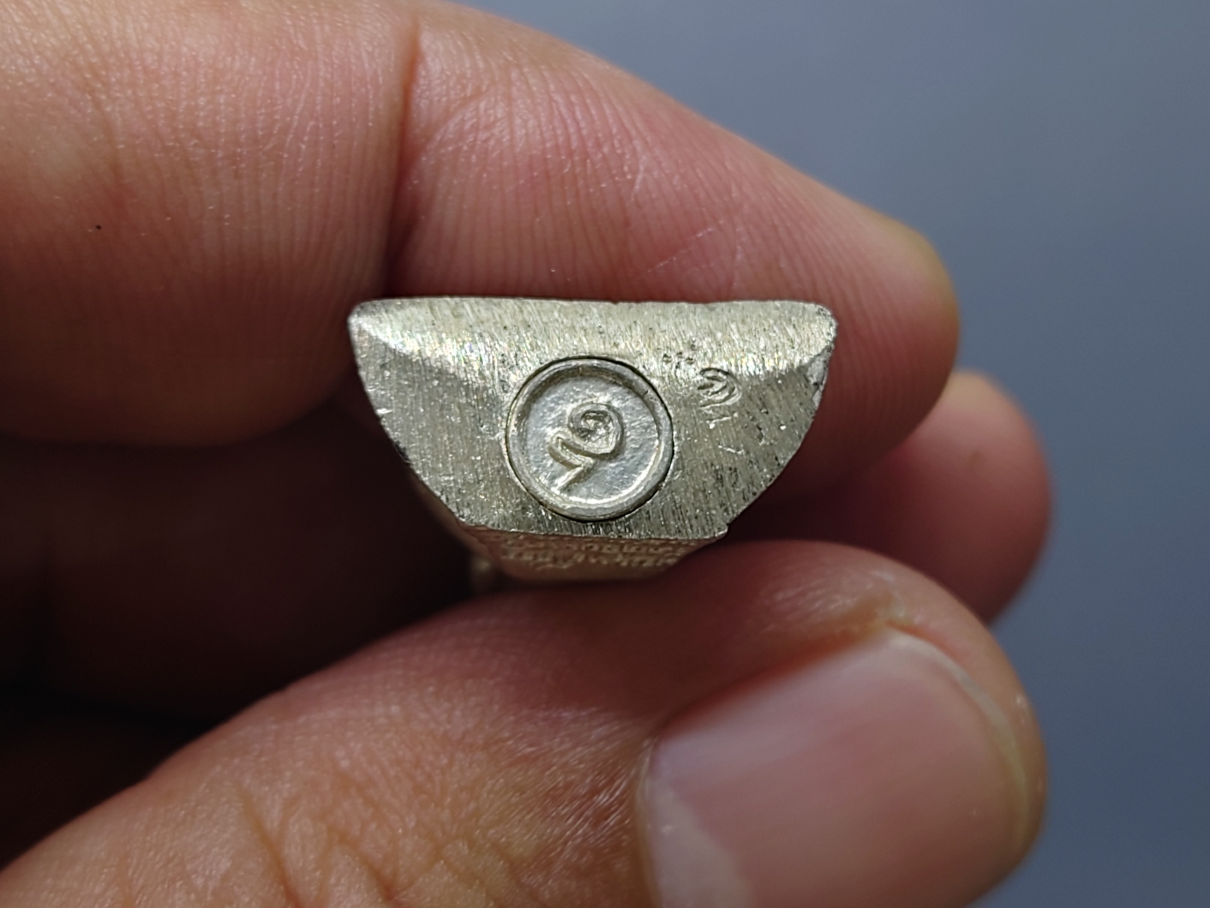 พระกริ่งพุทธโสธร เนื้อเงิน งานยกช่อฟ้า-ผูกพัทธสีมา วัดเสมียนนารี ปี2535 พร้อมกล่องเดิม