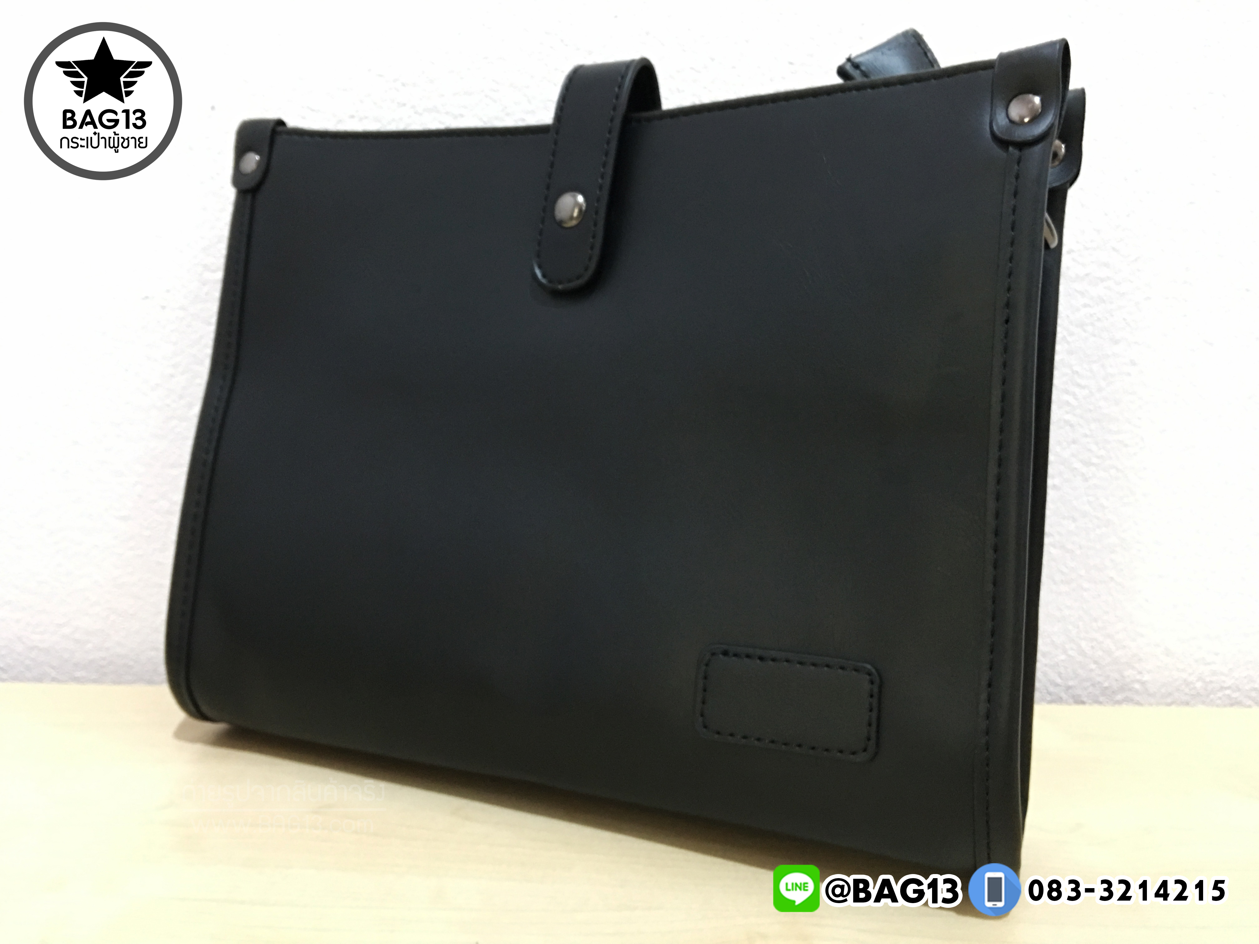 กระเป๋าสะพายข้างผู้ชาย รหัส A006