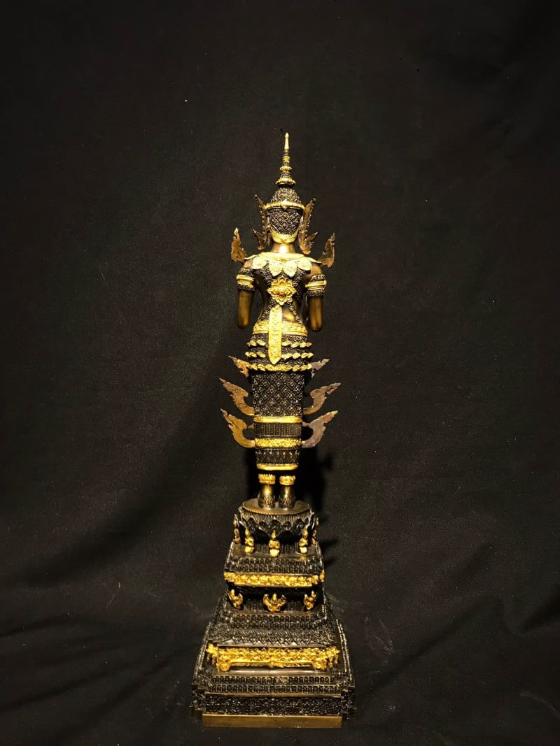 พระพุทธรูปปางห้ามสมุทรทรงเครื่องจักพรรดิ์ หน้าตัก 5 นื้ว วัดอรุณราชวรารามราชวรมหาวิหาร ปี พ.ศ.2539