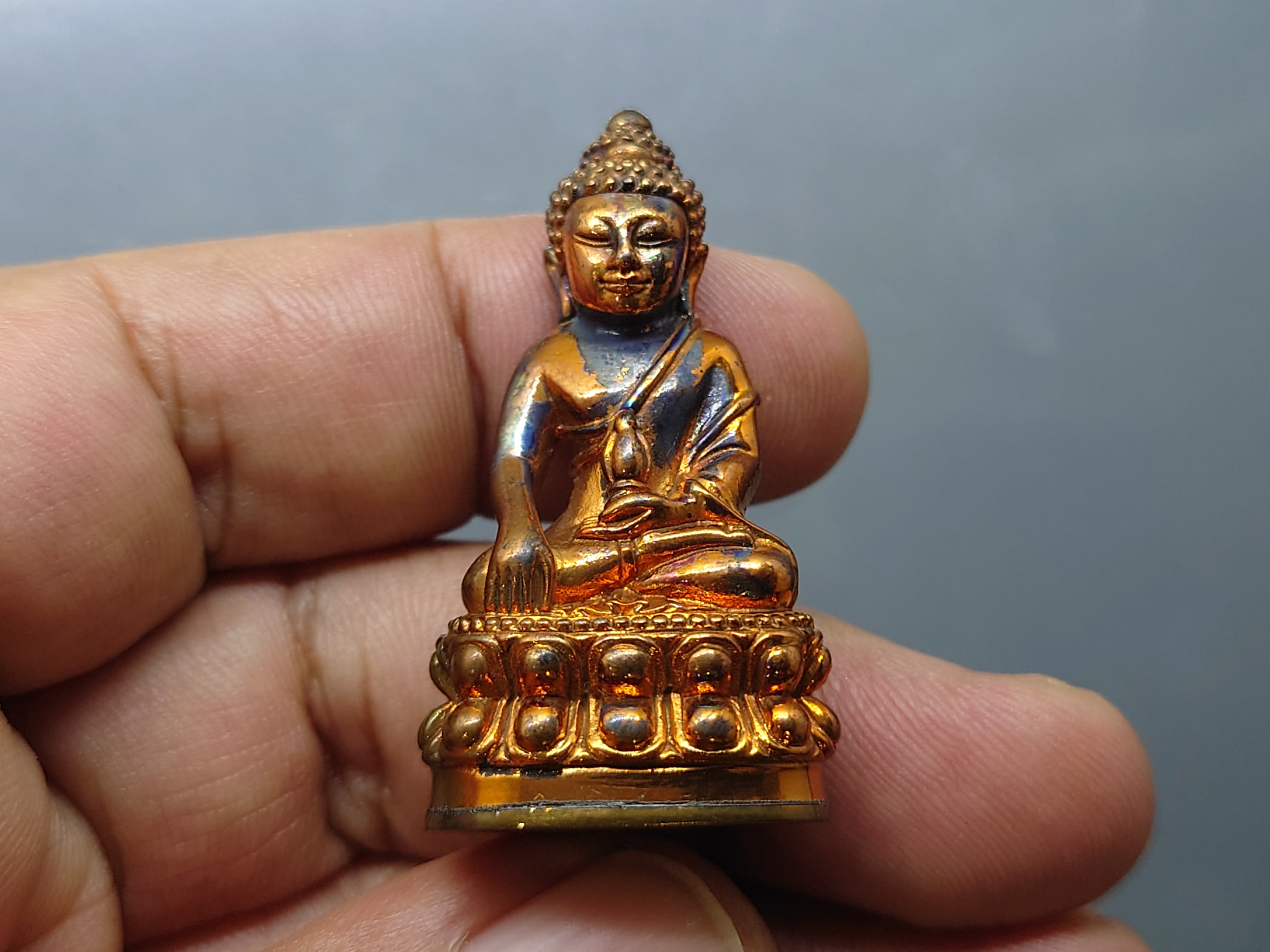 พระกริ่งสิทธัตโถ เนื้อชนวน รุ่นอายุวัฒนมงคล ๘๘ พระธรรมวราลังการ (ชลอ กิตติสาโร) เจ้าอาวาสวัดเพชรวราราม จ.เพชรบูรณ์ ปี2560 ตลับเดิม