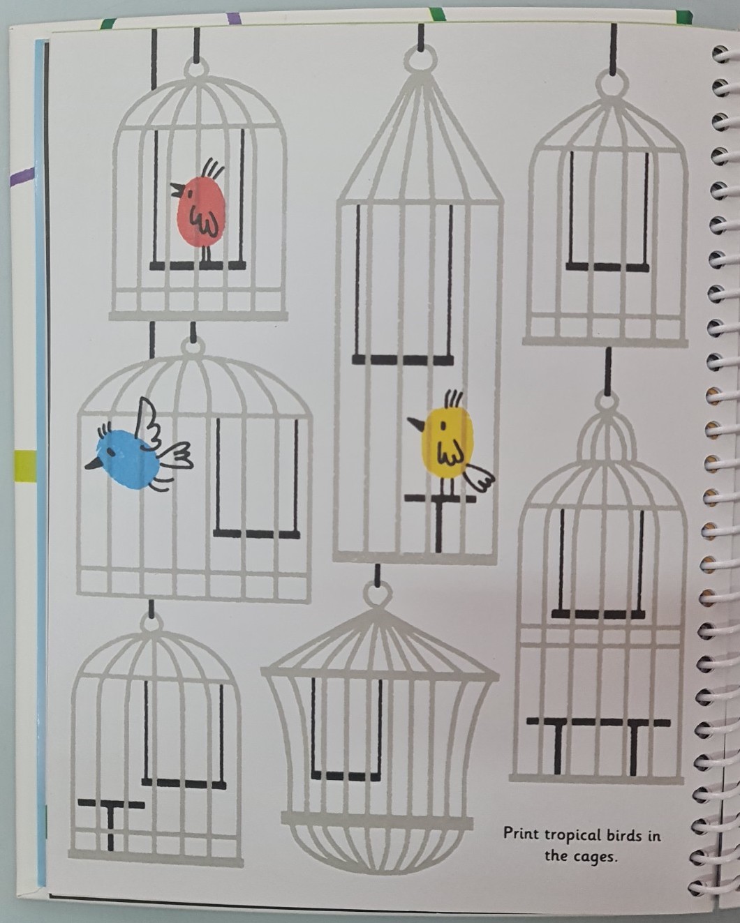 Usborne Fingerprint Activities หนังสือกิจกรรมพิมพ์ลายนิ้วมือ