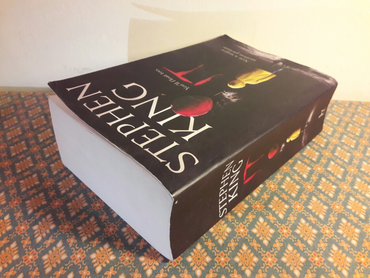 อิท IT “ฉบับภาษาอังกฤษ”