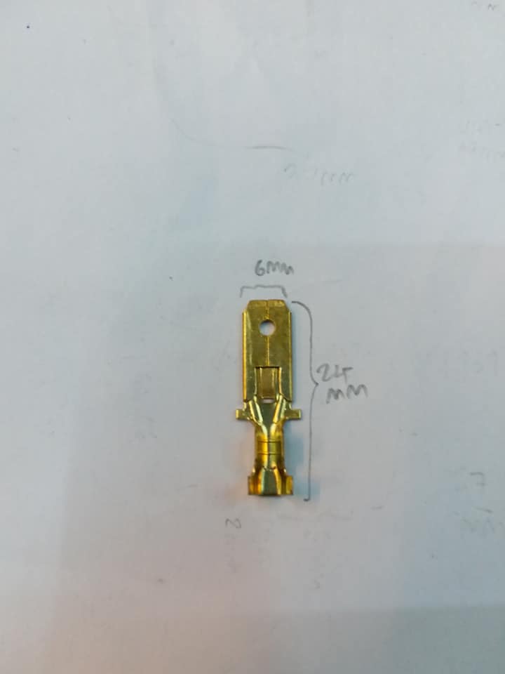หางปลาทองเหลืองตัวผู้ขนาด6x24MM,หางปลาตัวผู้ทองเหลืองราคาตัวล่ะ
