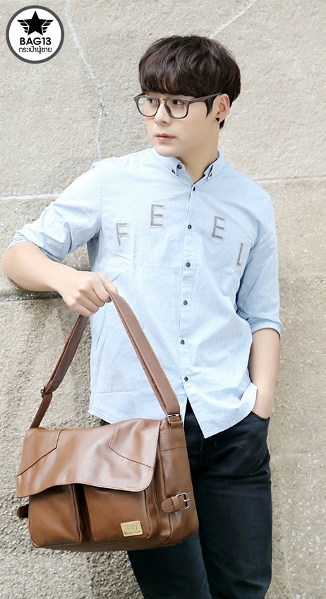 กระเป๋าสะพายข้างผู้ชาย รหัส A011 [Three-box]