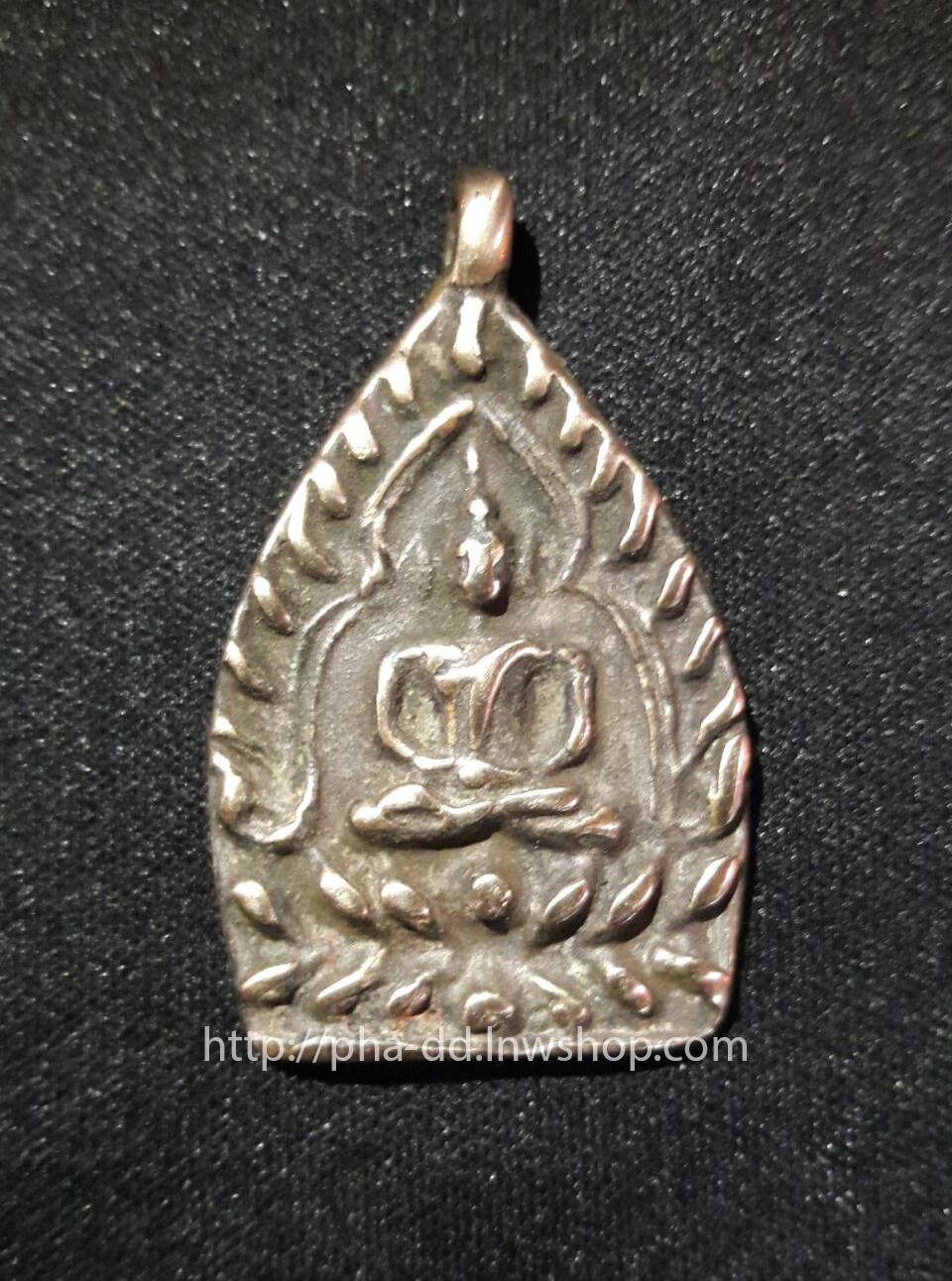 เหรียญเจ้าสัว เหรียญเจ้าสัว หลวงปู่บุญ วัดกลางบางแก้ว จ.นครปฐม เนื้อชินตะกั่ว